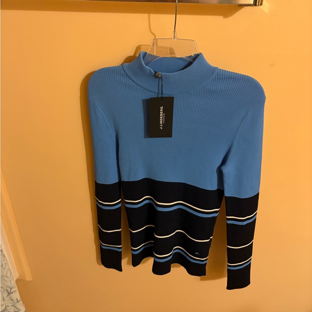NWT J. Lindeberg Berthe Striped Golf Turtleneck Sweater in blue & navy